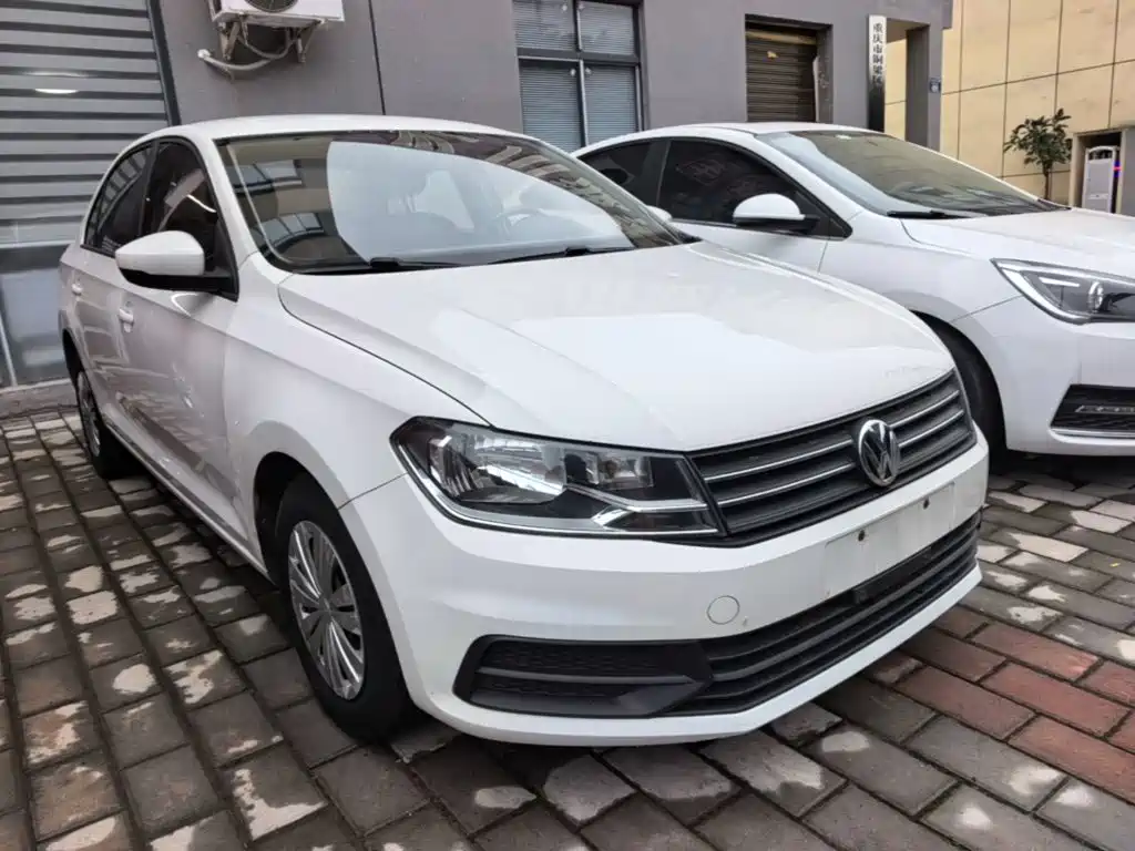 Volkswagen Santana — миниатюра 4