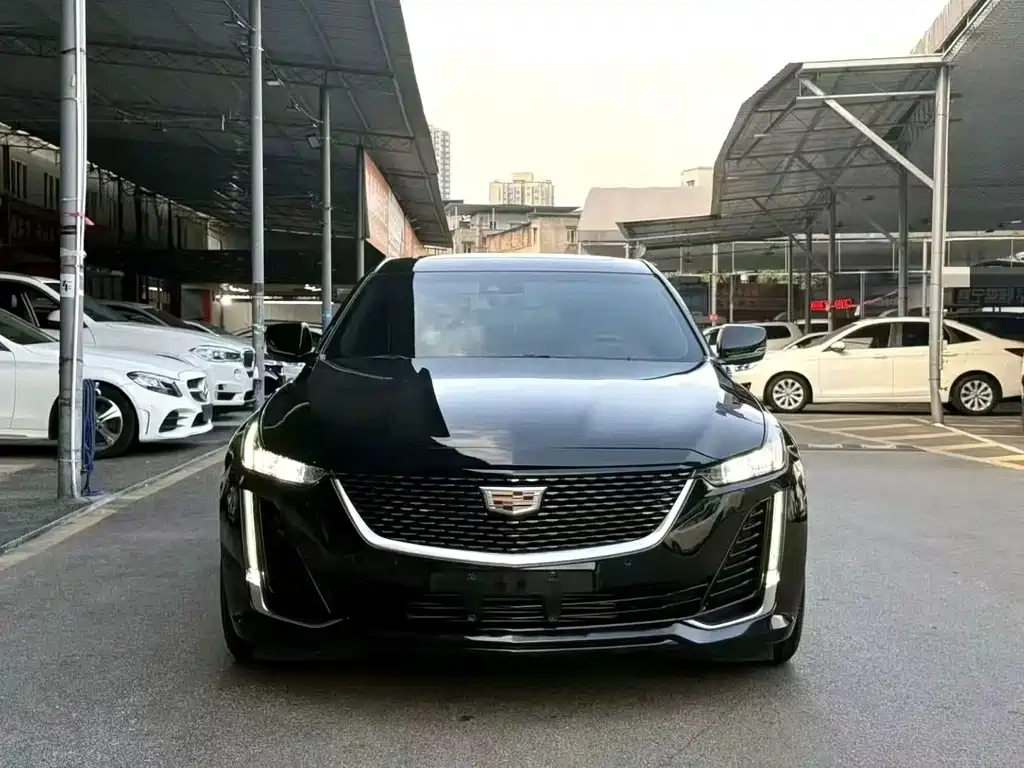 Cadillac CT5 — миниатюра 2