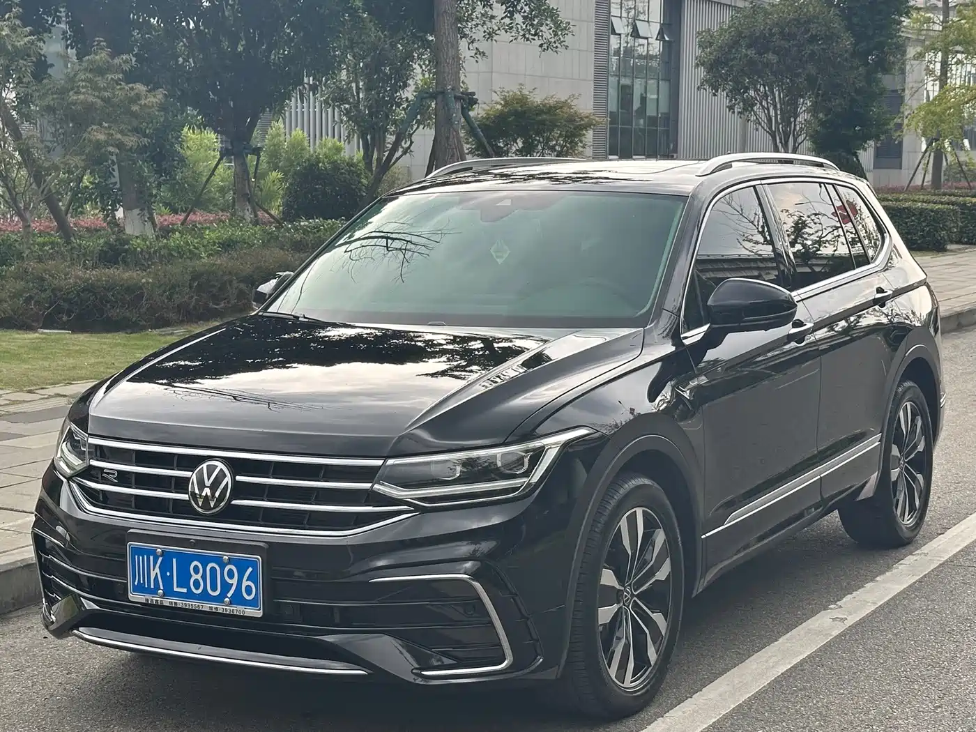途观L 2023款 330TSI 自动两驱R-Line越享版 2023