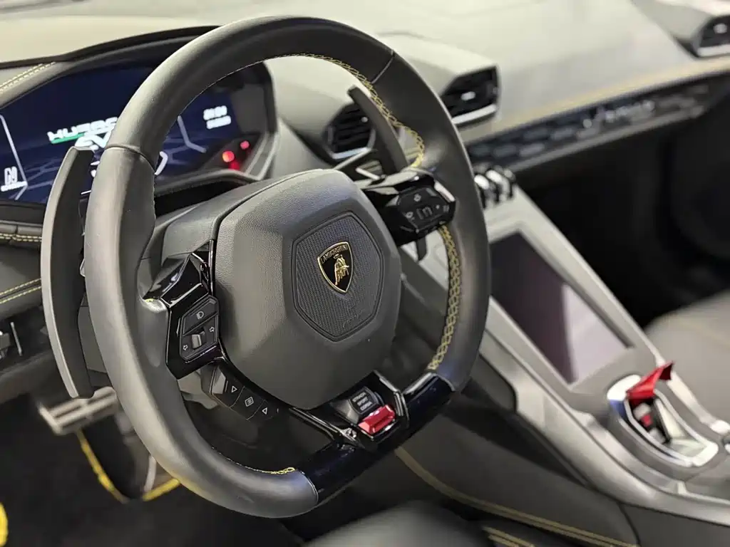 Lamborghini Huracán — миниатюра 6