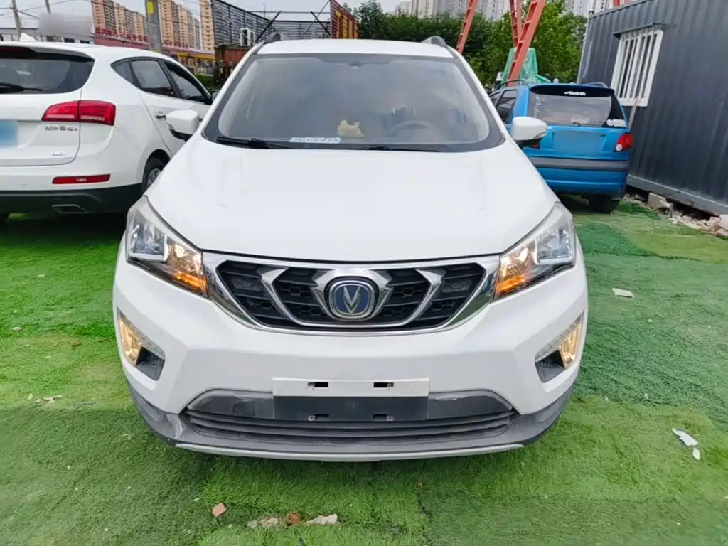 Changan CS15 — миниатюра 3