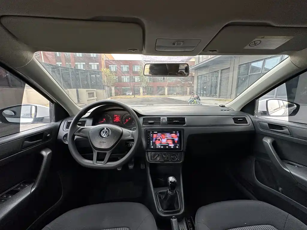 Volkswagen Santana 2016 1.6L MT