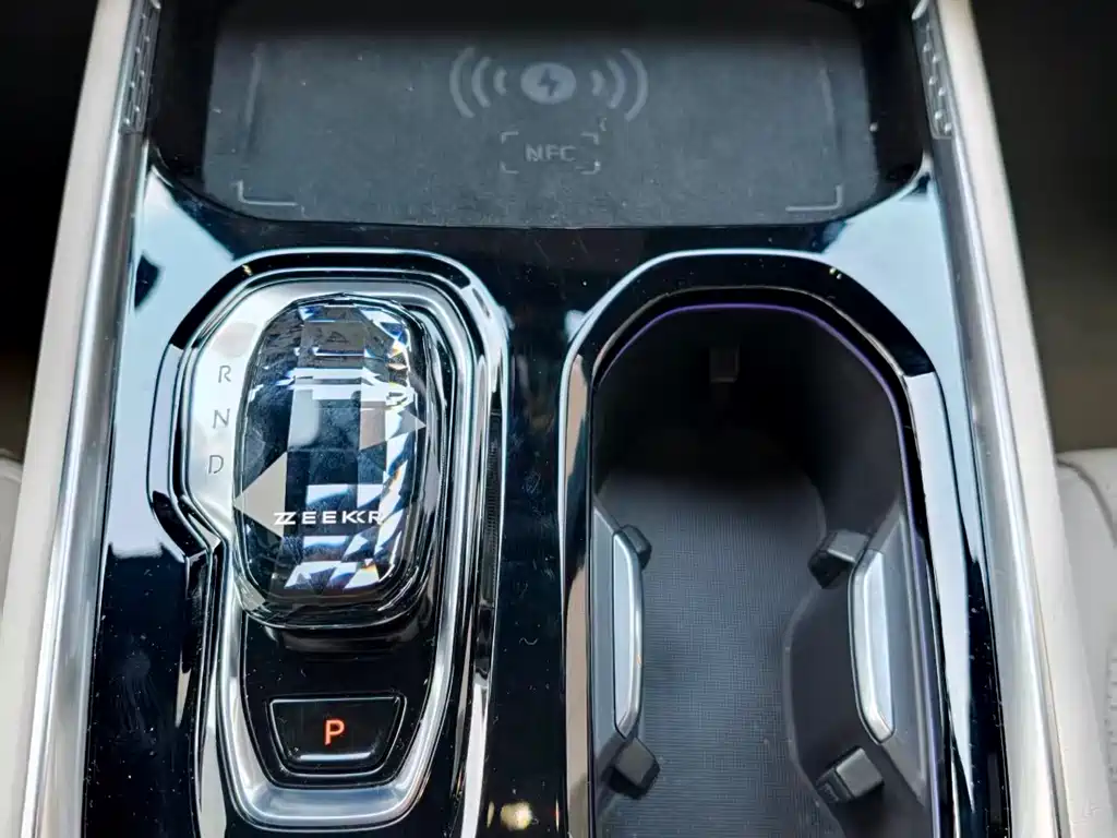 ZEEKR EXTREME KRYPTON 009