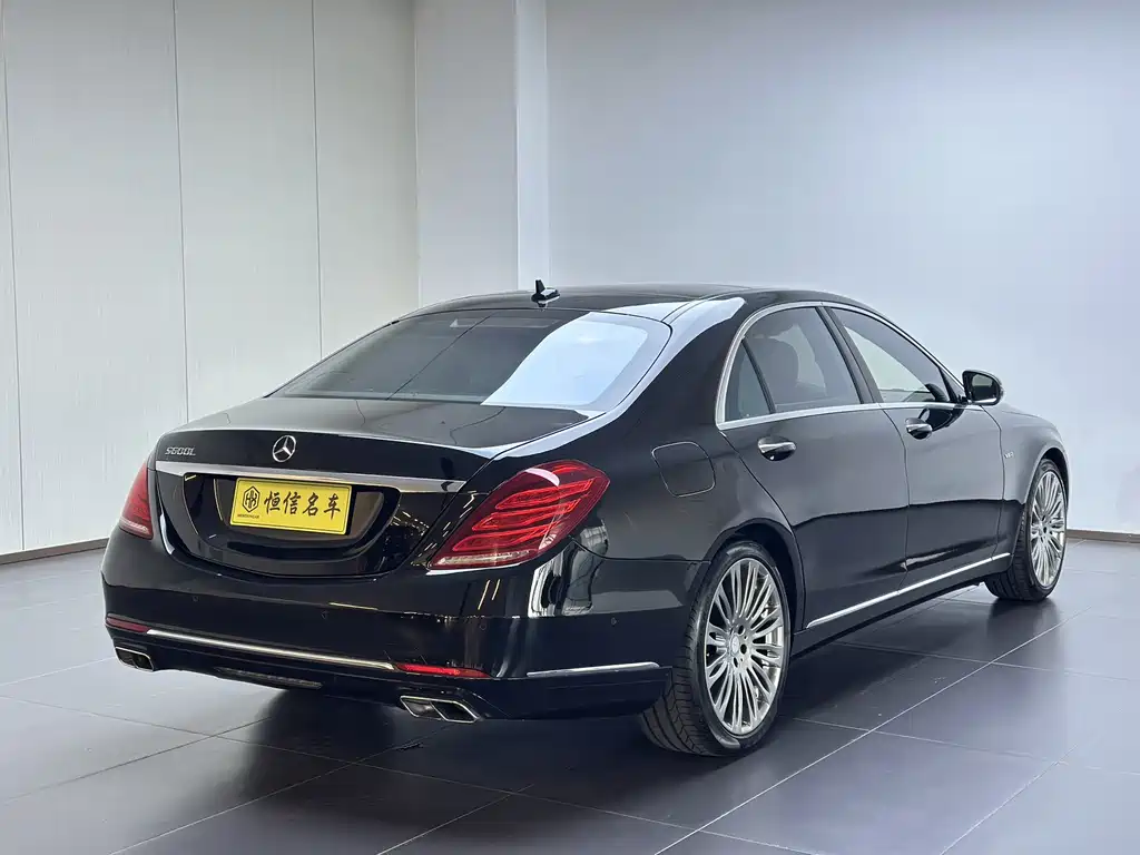 Mercedes-Benz S-Class — миниатюра 6