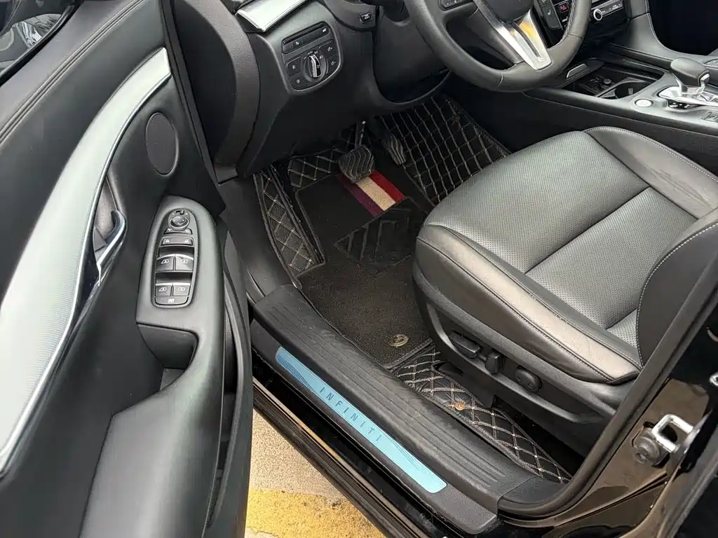 Infiniti QX50 — миниатюра 23