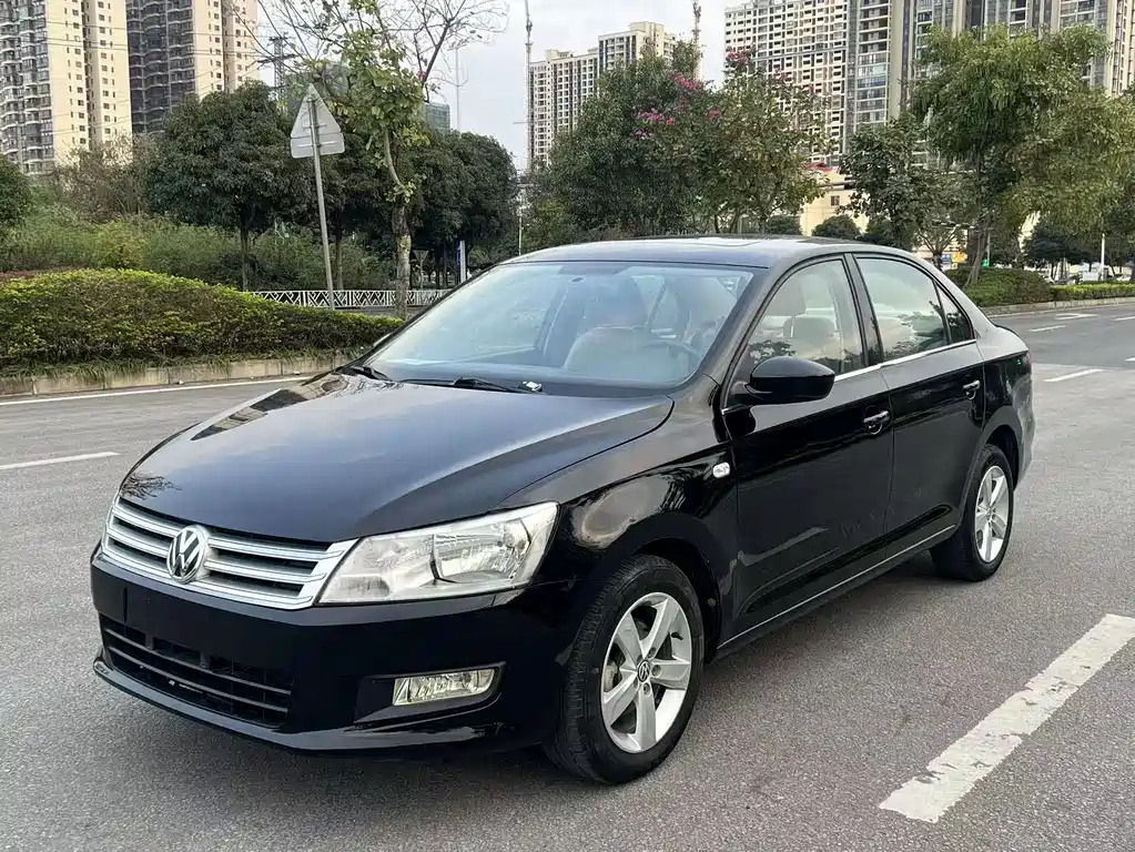 Volkswagen Santana 2014