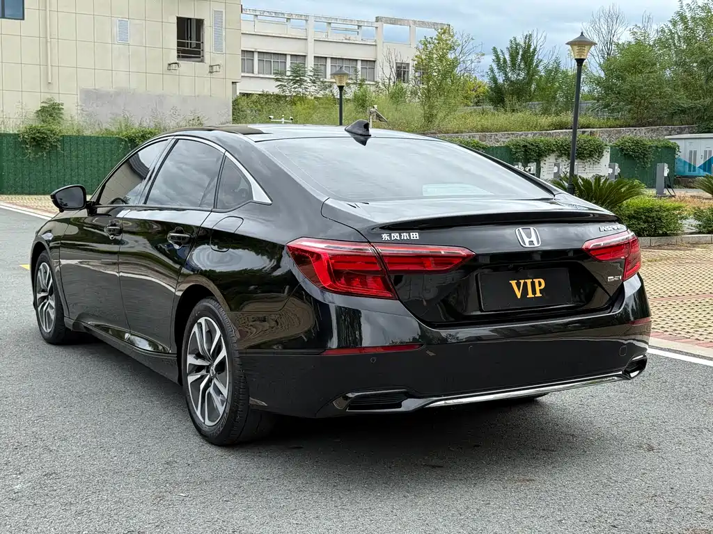 Honda Inspire 2022 2.0L