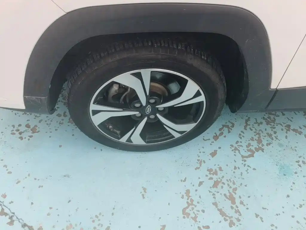 JAC X4 — миниатюра 23