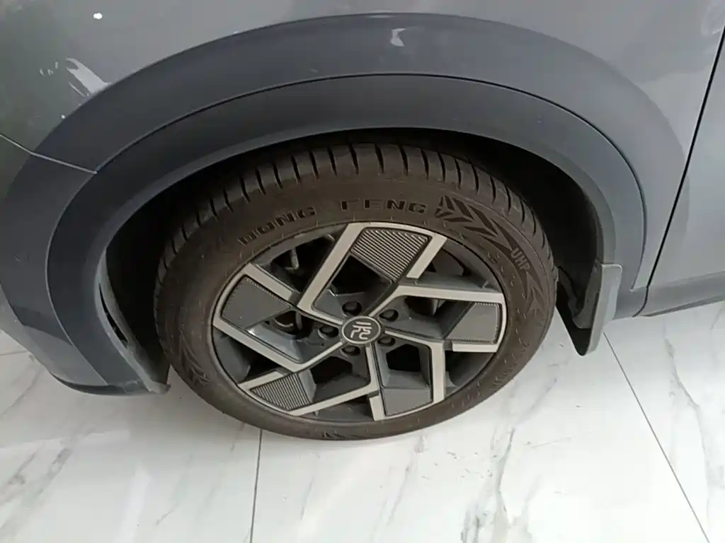 BYD Yuan Plus — миниатюра 23
