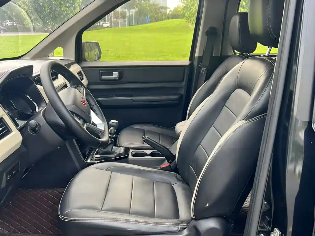 WULING WULING JOURNEY