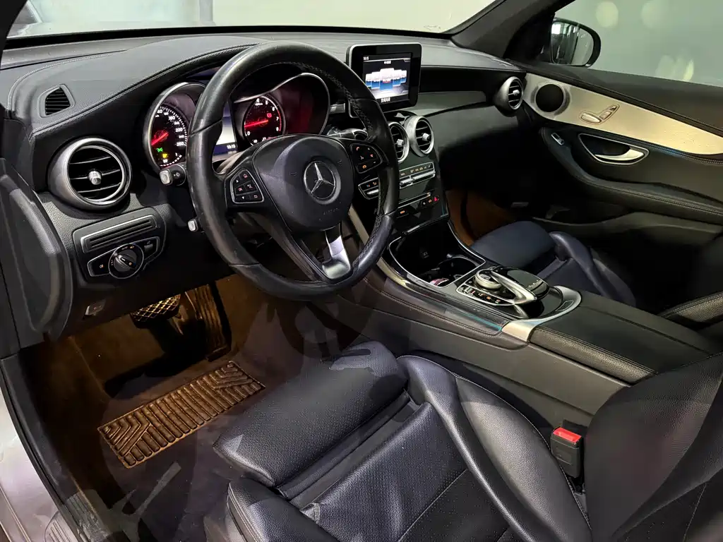 Mercedes-Benz GLC — миниатюра 3