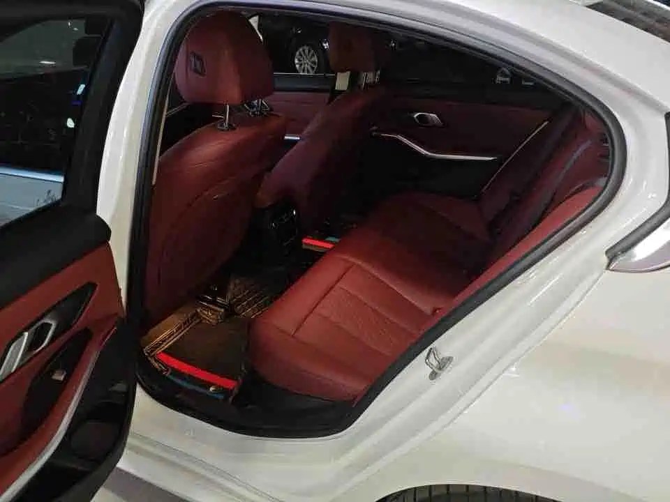 BMW 3 Series — миниатюра 7