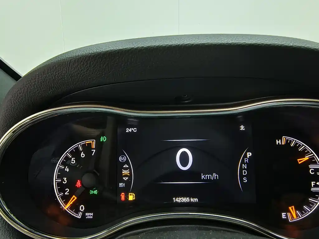 Jeep Grand Cherokee (Import) 3.0L Comfort Enjoy Navigation Edition, фото 8
