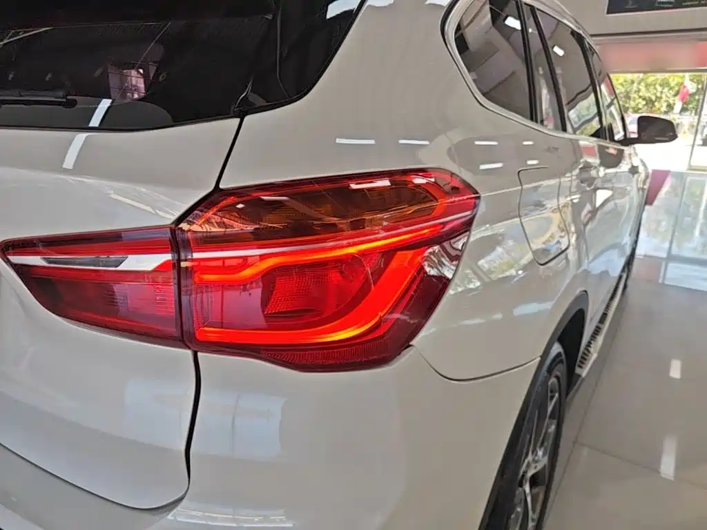 BMW X1 — миниатюра 8