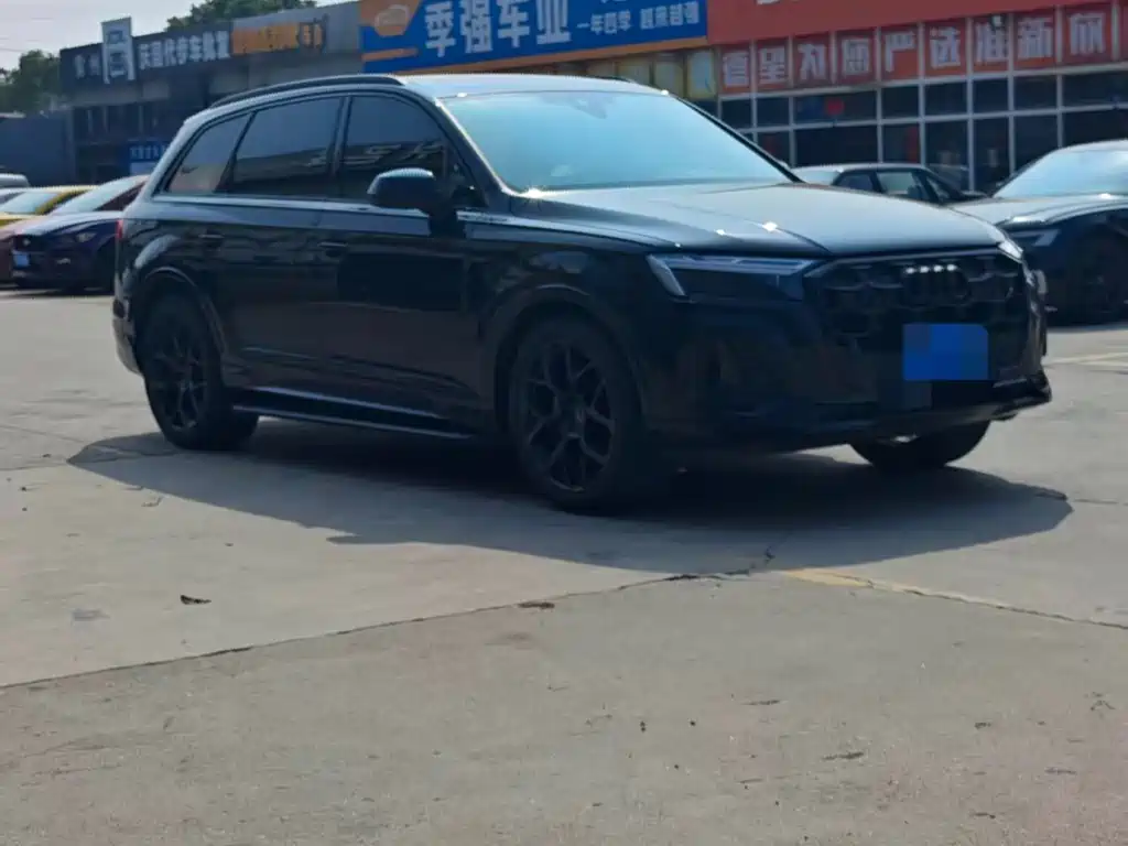 Audi Q7 — миниатюра 3