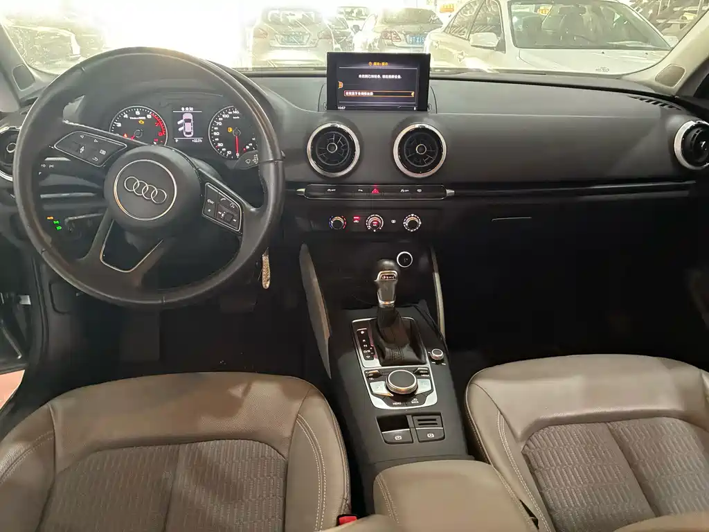 Audi A3 — миниатюра 4