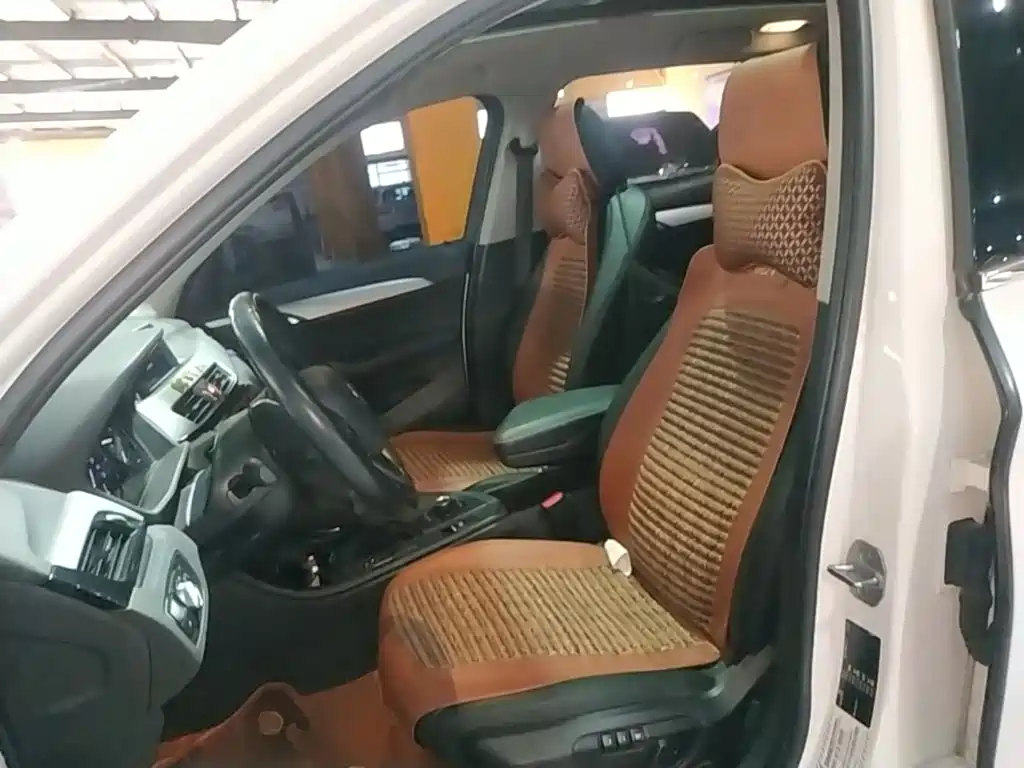 BMW X1 — миниатюра 15