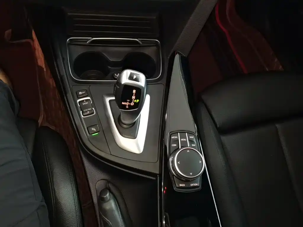 BMW 3 Series GT — миниатюра 14