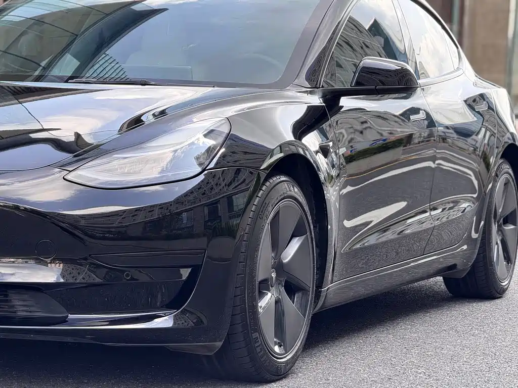 Tesla Model 3 — миниатюра 29