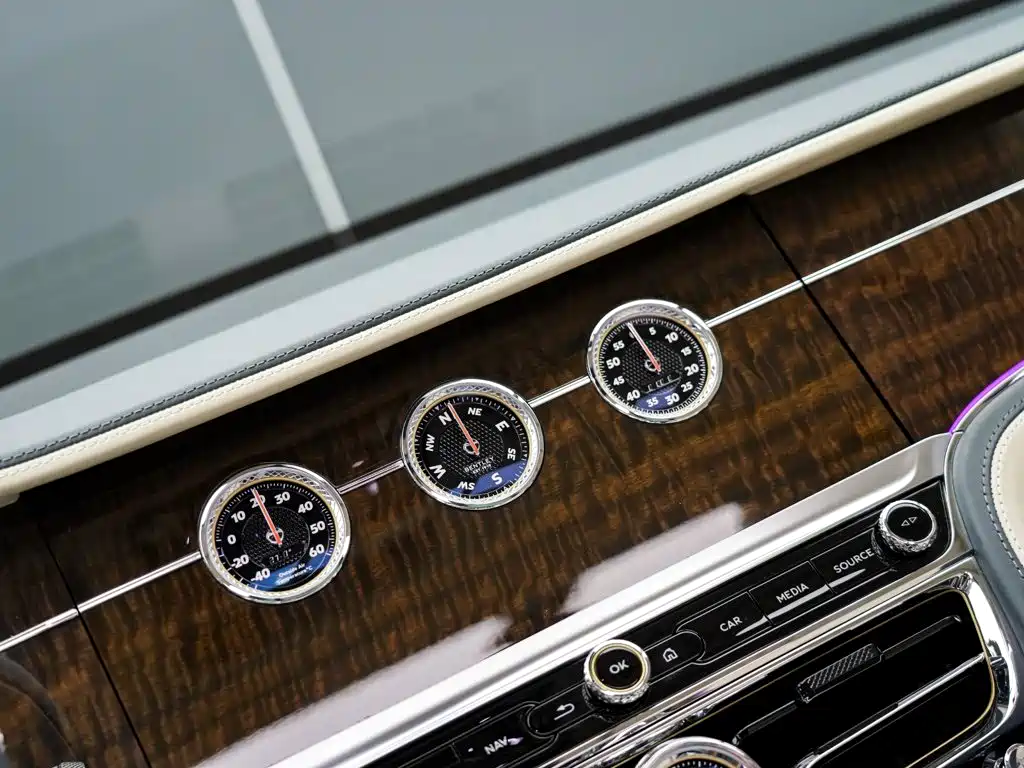 Bentley Flying Spur — миниатюра 19