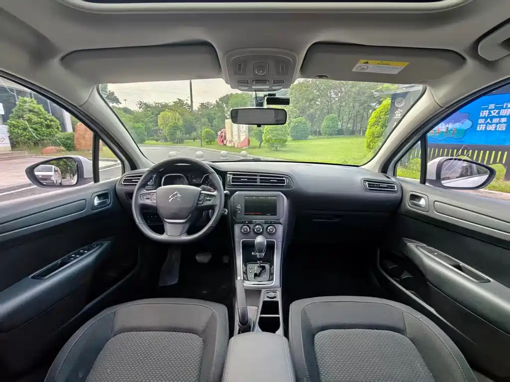 Citroen C4 — миниатюра 8