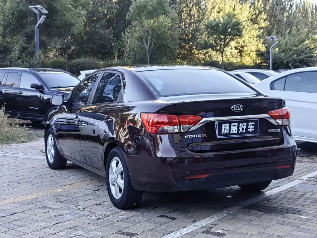 Kia Forte — миниатюра 6