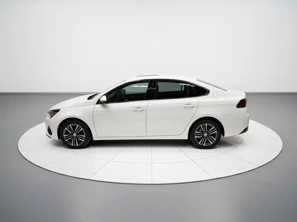 Peugeot 308 — миниатюра 25