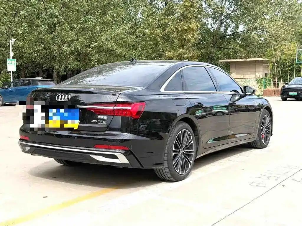 Audi A6L — миниатюра 15