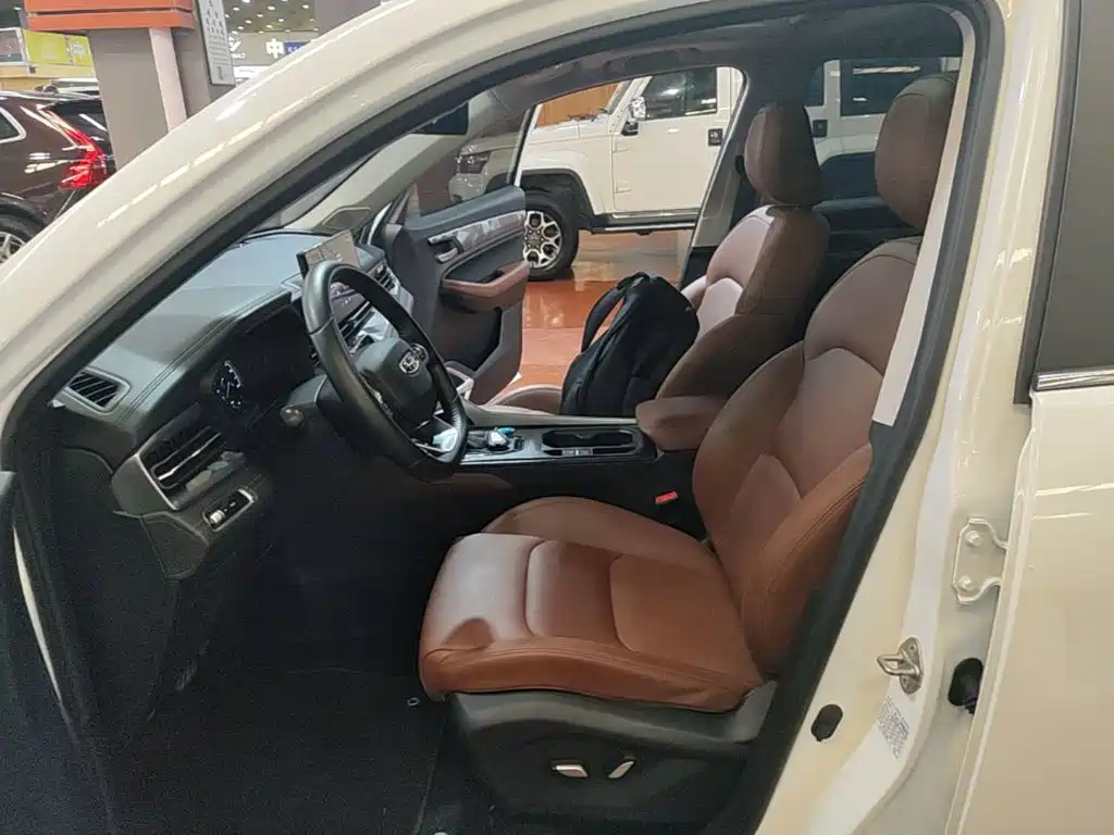 Geely Vision X6 — миниатюра 15