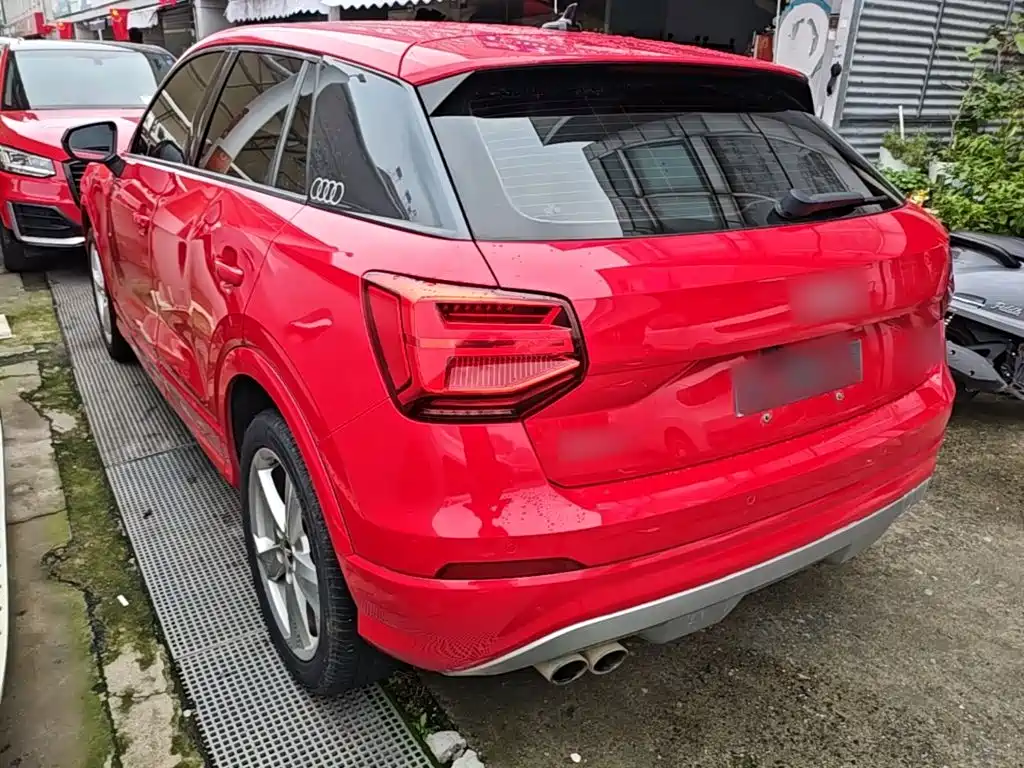 Audi Q2L — миниатюра 5