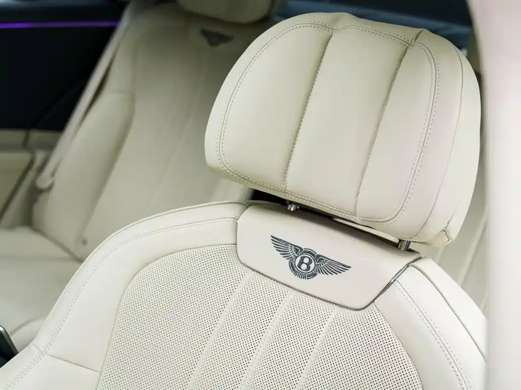 Bentley Flying Spur — миниатюра 12