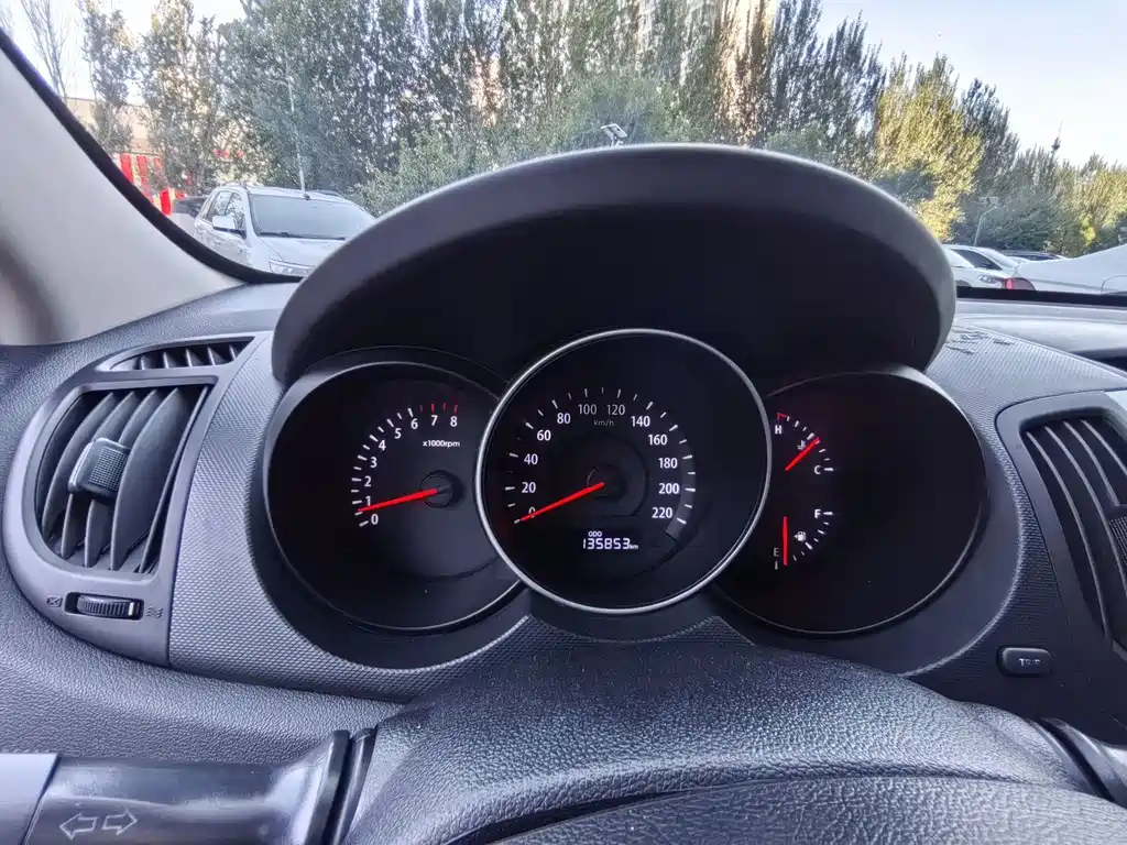 Kia Forte — миниатюра 12