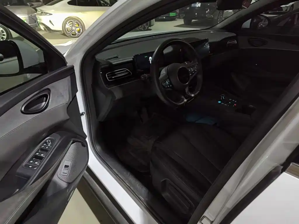 BYD Seal 06 — миниатюра 18