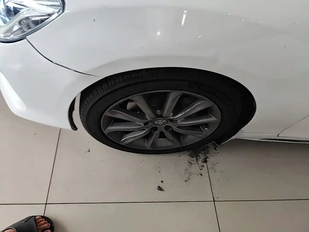 Toyota Reiz — миниатюра 23