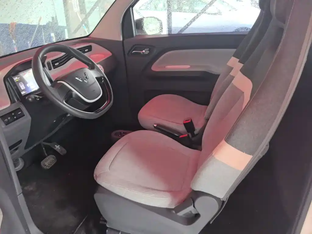 Wuling MINIEV — миниатюра 15