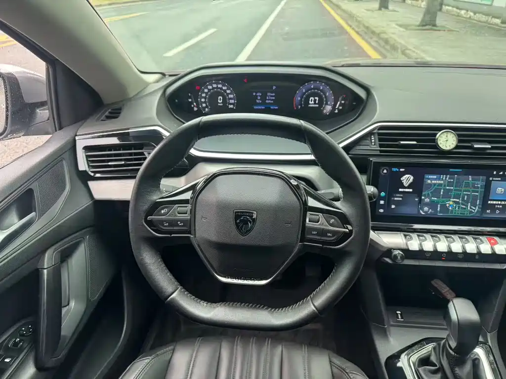 Peugeot 408 — миниатюра 15