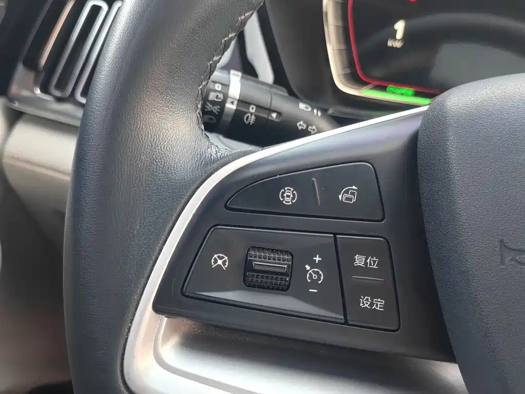 BYD PLUS New Energy — миниатюра 19