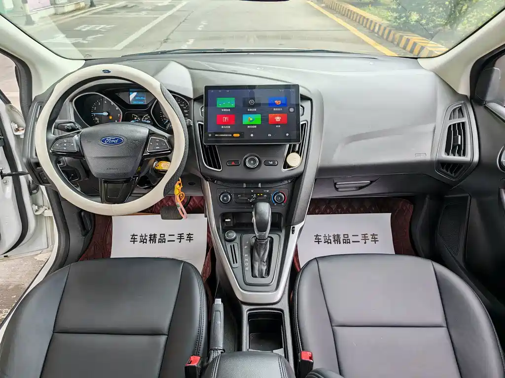 Ford Focus — миниатюра 5