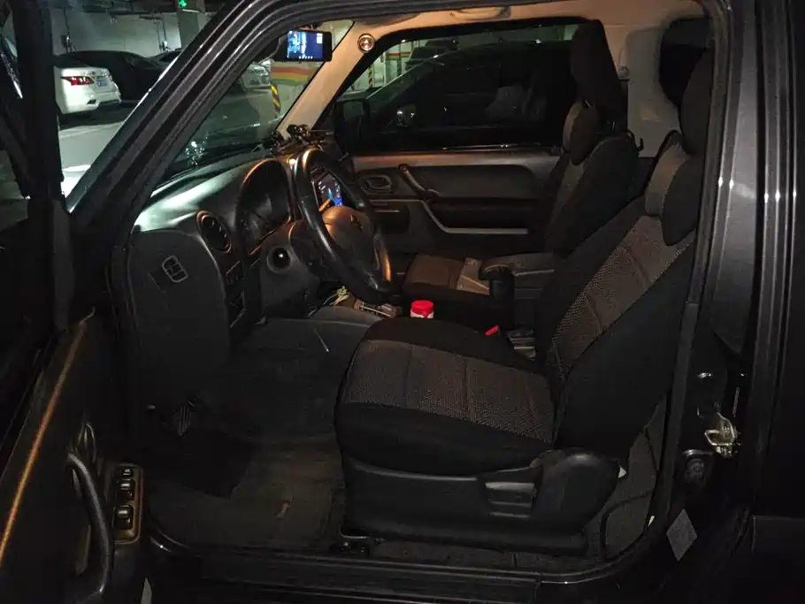 Suzuki Jimny — миниатюра 9
