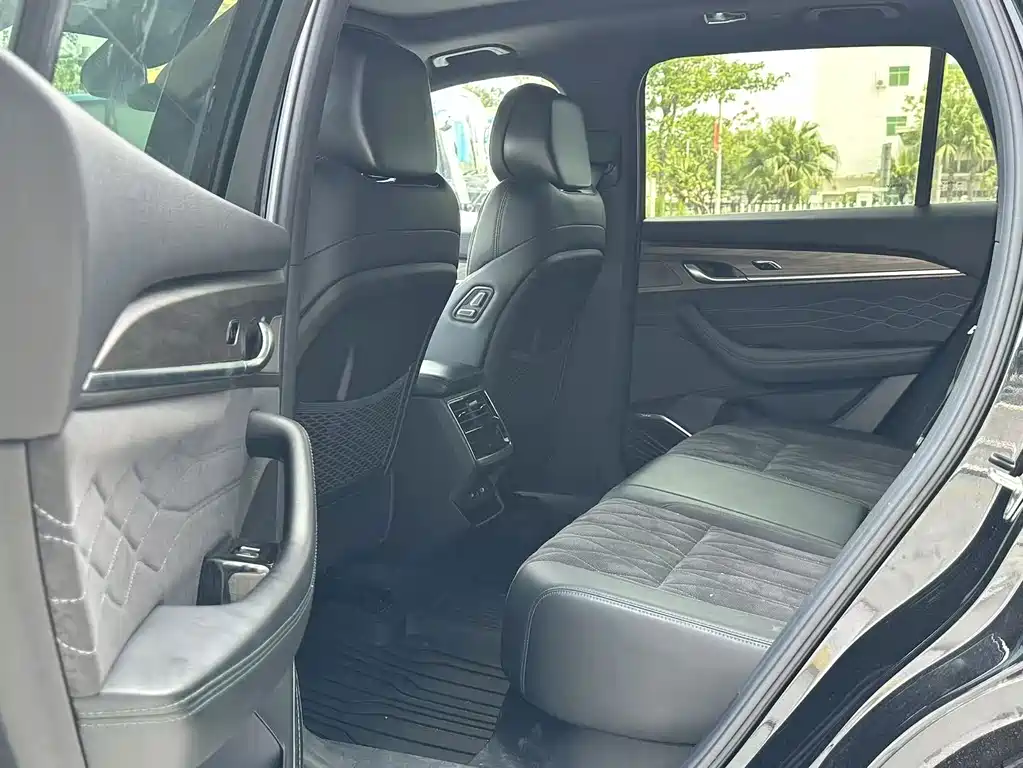 Geely Xingyue L — миниатюра 9