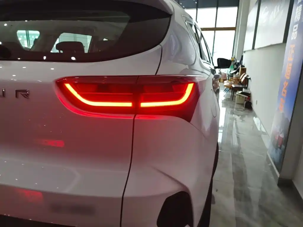 Jetour X70 — миниатюра 8