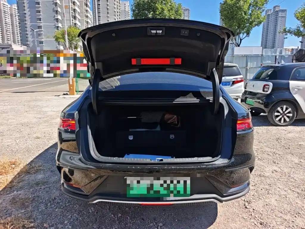 BYD Han — миниатюра 19