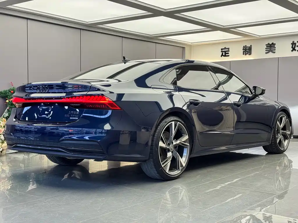 Audi A7L — миниатюра 16