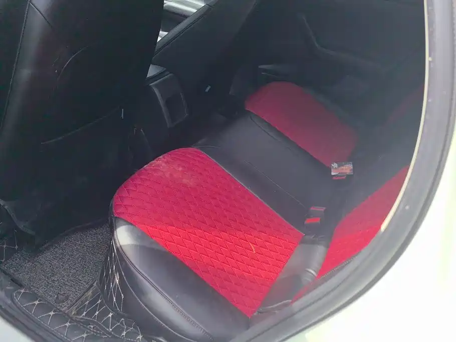 Volkswagen Polo — миниатюра 11