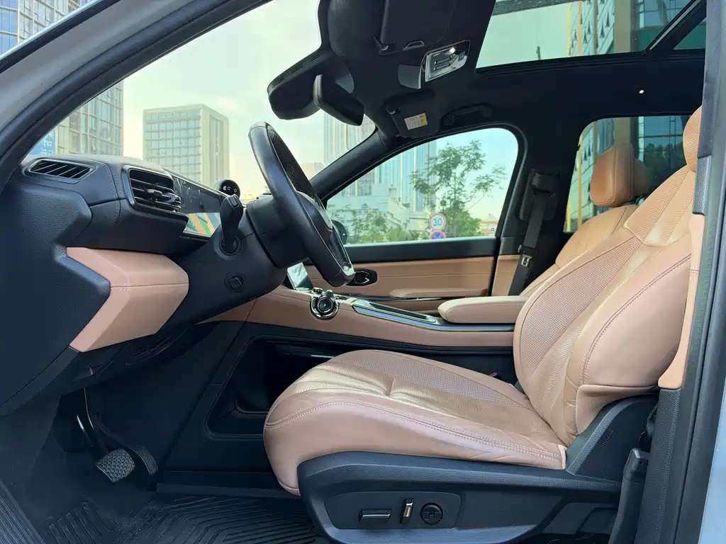 NIO ES8 — миниатюра 7