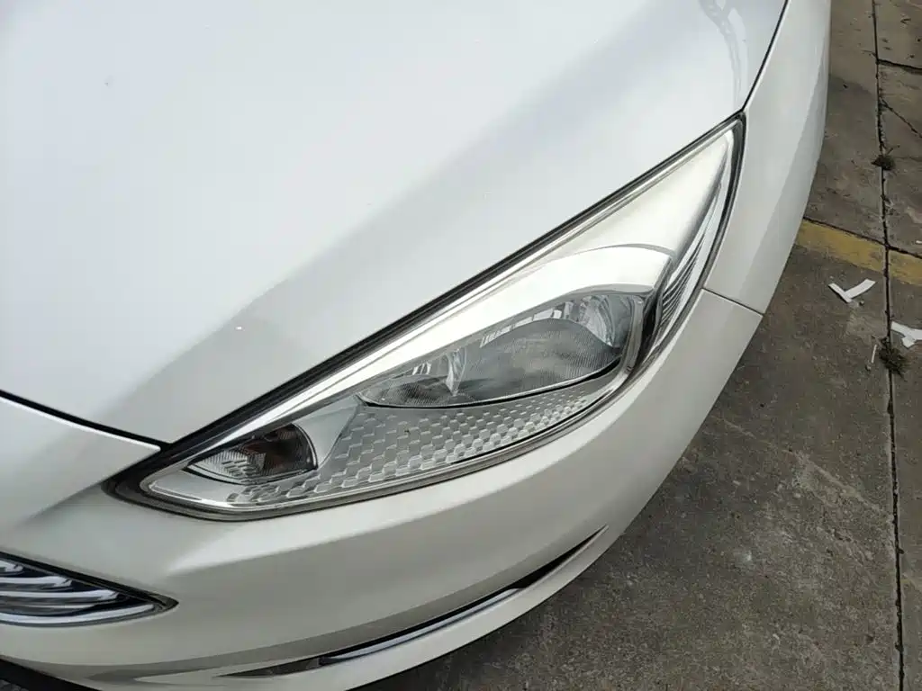 Ford Focus — миниатюра 24