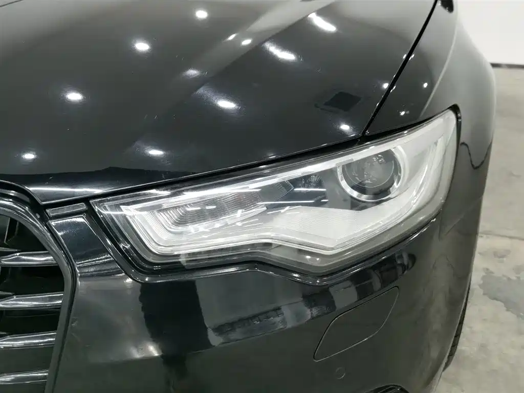 Audi A6L 2012 35 FSI quattro Luxury