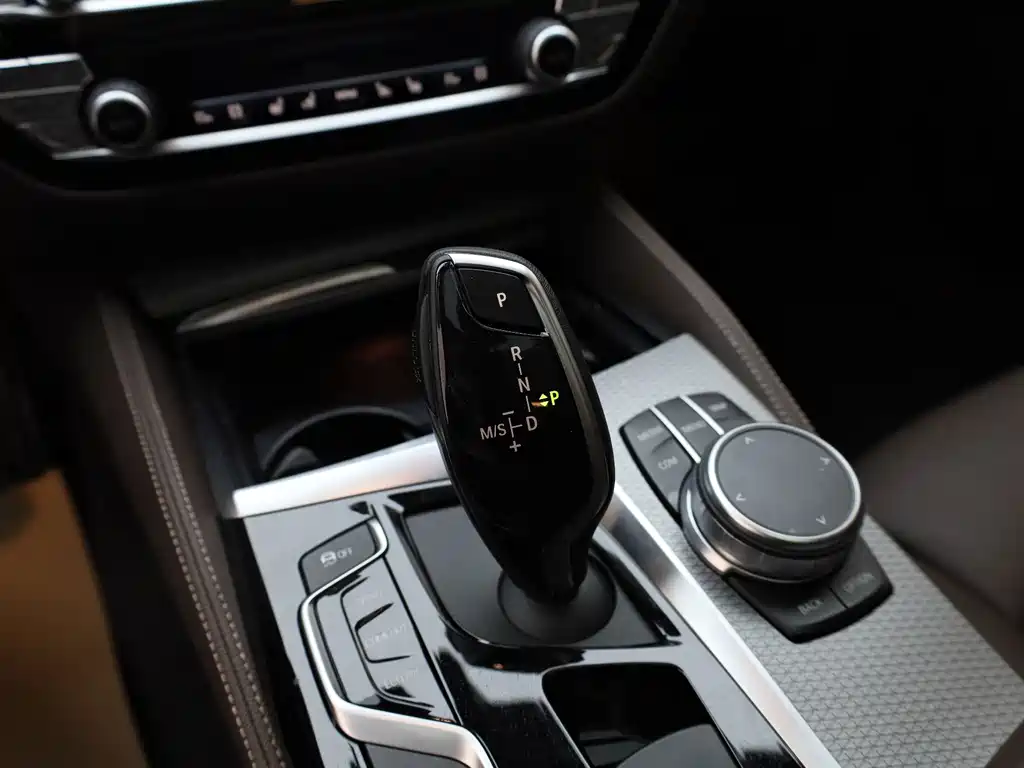 BMW 6 Series GT — миниатюра 13
