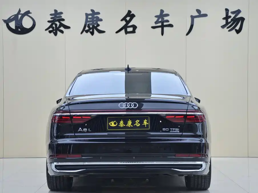 Audi A8 2024 — фото 3