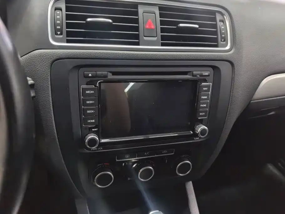 Volkswagen Sagitar — миниатюра 13
